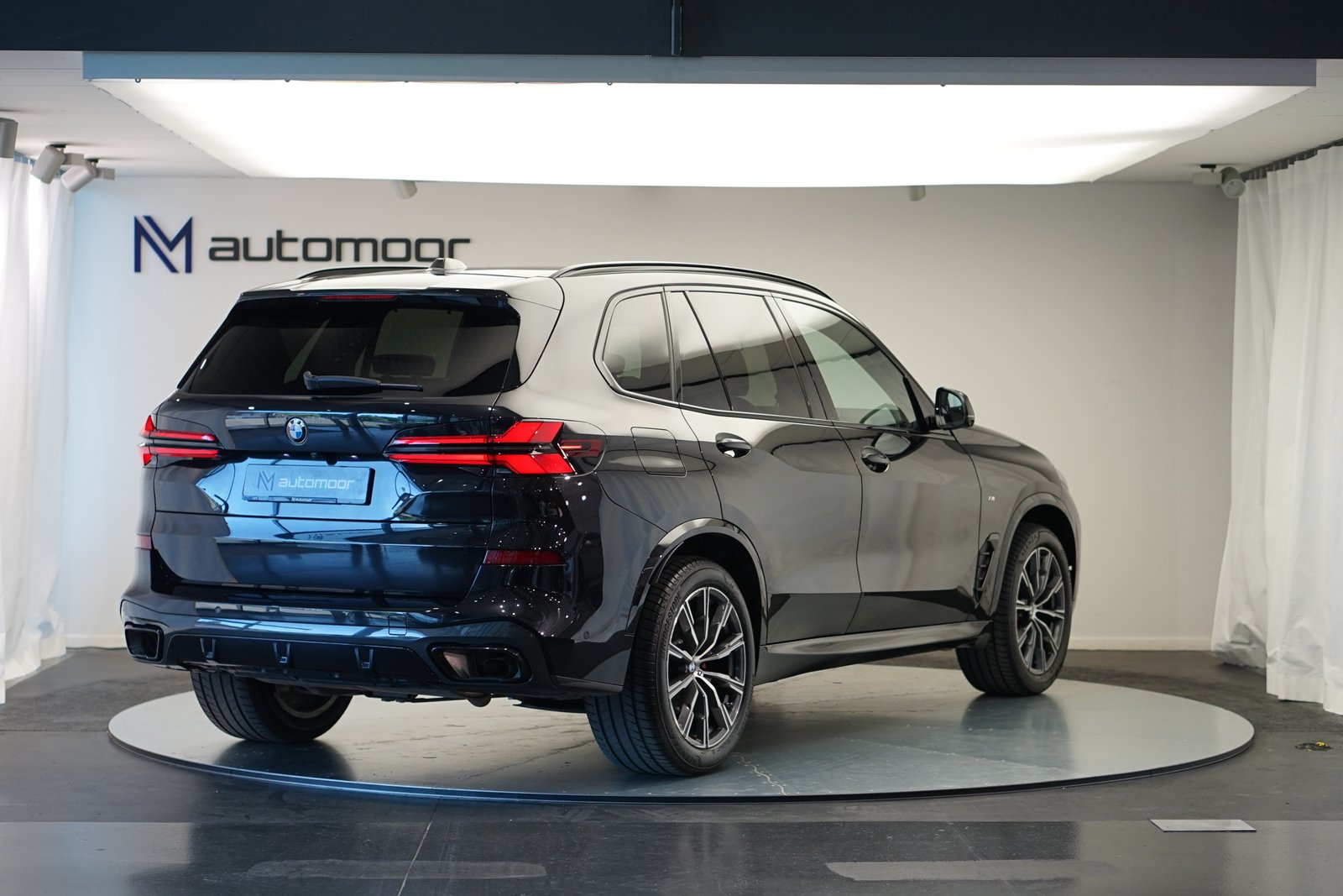 BMW X5 48V 40d M Sport Pro Steptronic *7 Sitze* *CH-F, Hybride Léger Diesel/Électricité, Occasion / Utilisé, Automatique - 5
