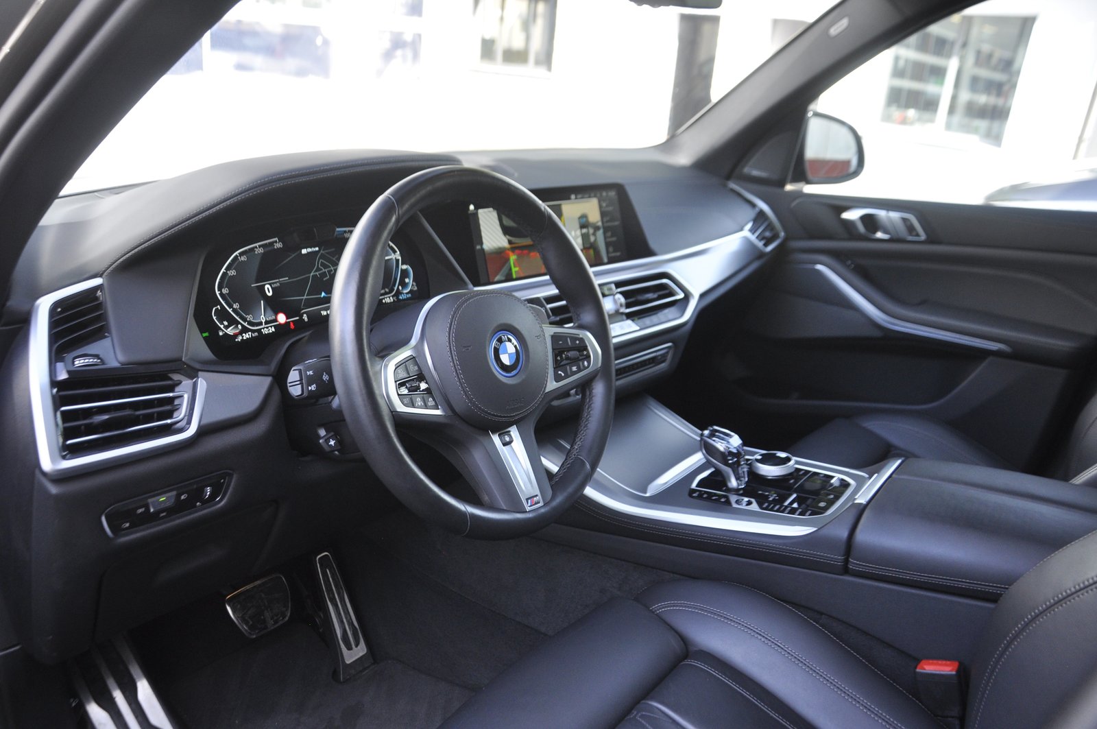 BMW X5 45e M Sport PLUS Steptronic I Anhängerkupplung, Hybride Rechargeable Essence/Électricité, Occasion / Utilisé, Automatique - 6