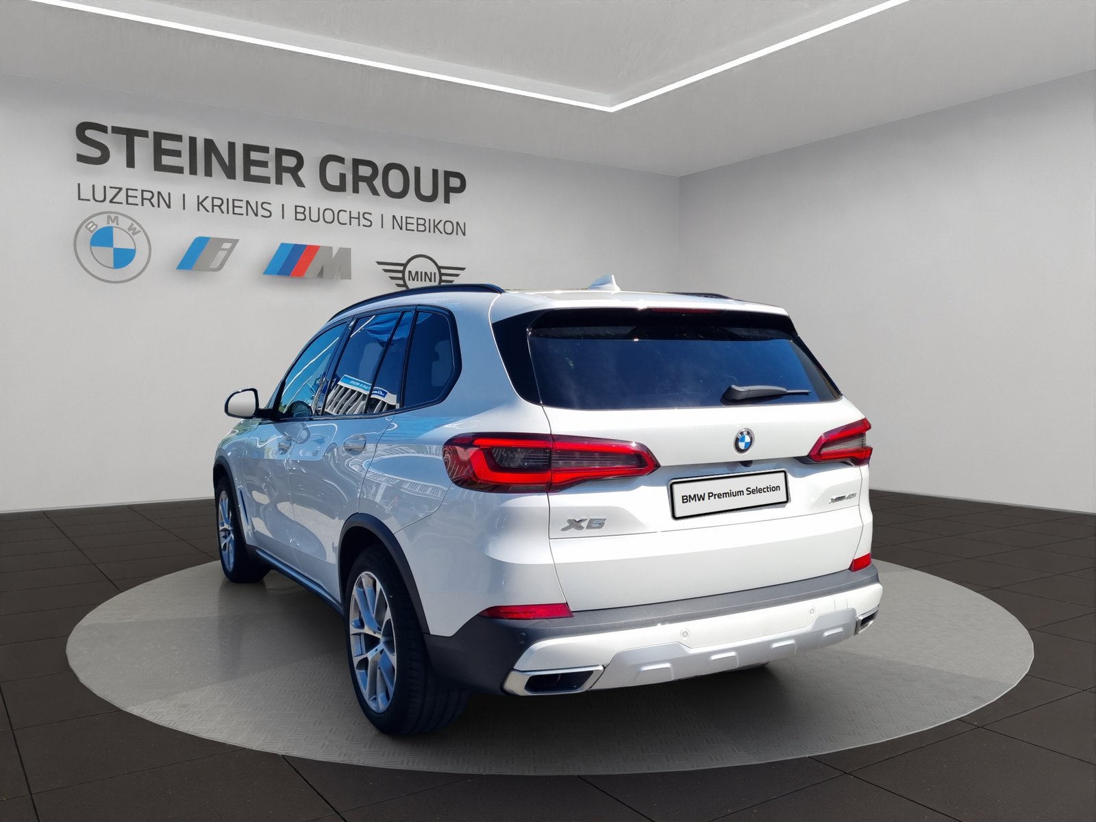 BMW X5 40i xLine Steptronic, Benzin, Occasion / Gebraucht, Automatik - 7