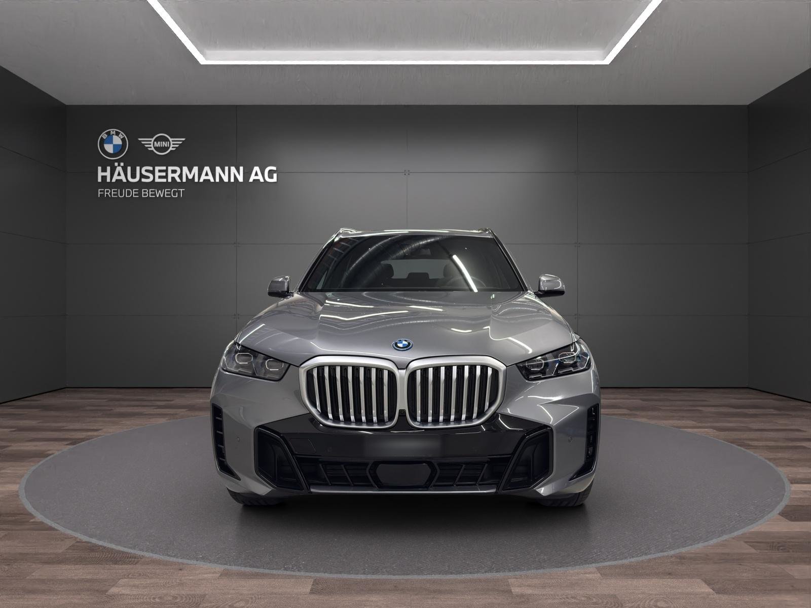 BMW X5 50e M Sport, Plug-in-Hybrid Benzin/Elektro, Occasion / Gebraucht, Automatik - 2