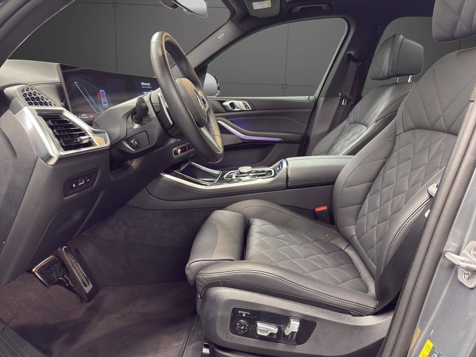 BMW X5 50e M Sport, Plug-in-Hybrid Benzin/Elektro, Occasion / Gebraucht, Automatik - 7