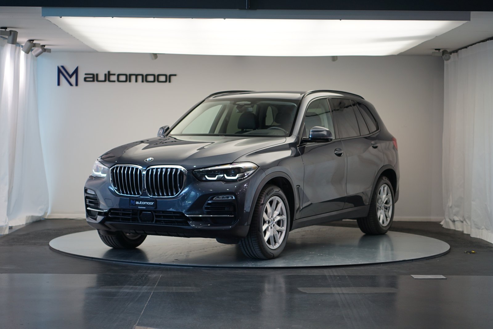 BMW X5 30d Steptronic *CH-Fahrzeug* *AHK* *HuD*