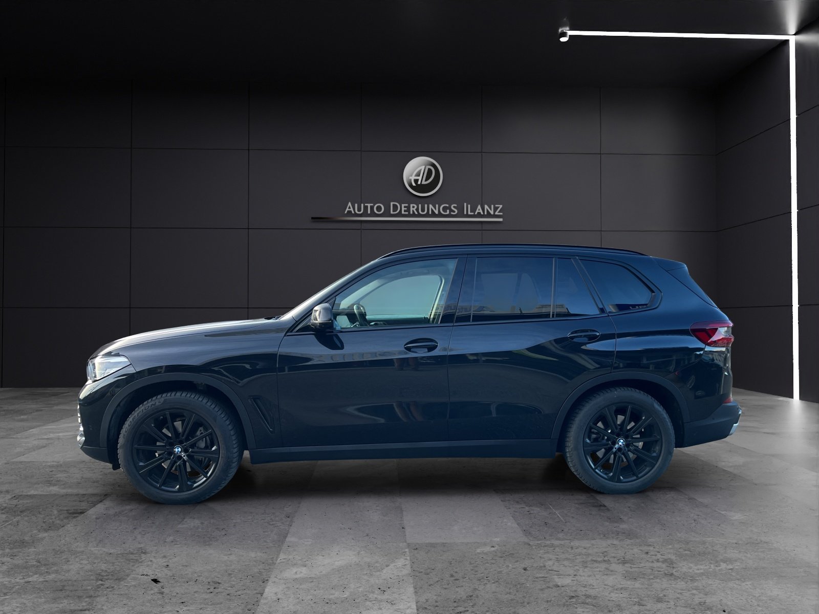 BMW X5 48V 40i Steptronic, Mild-Hybrid Benzin/Elektro, Occasion / Gebraucht, Automatik - 5