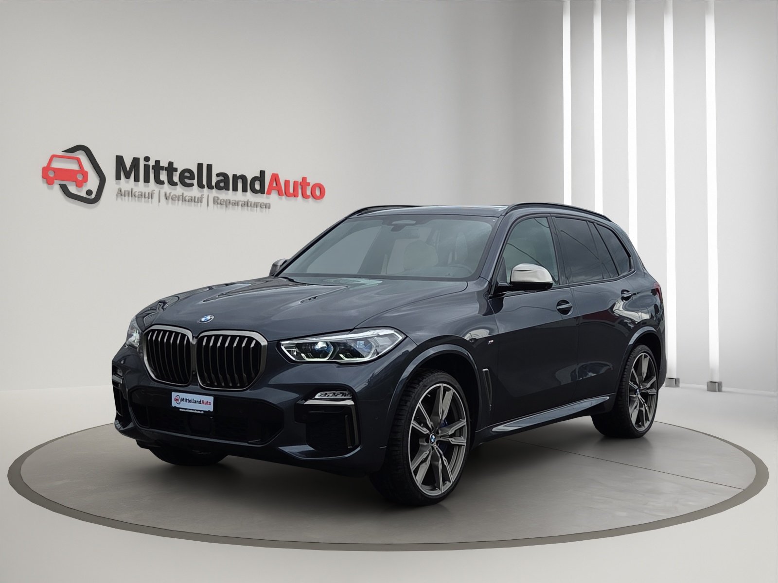 BMW X5 M50i Steptronic