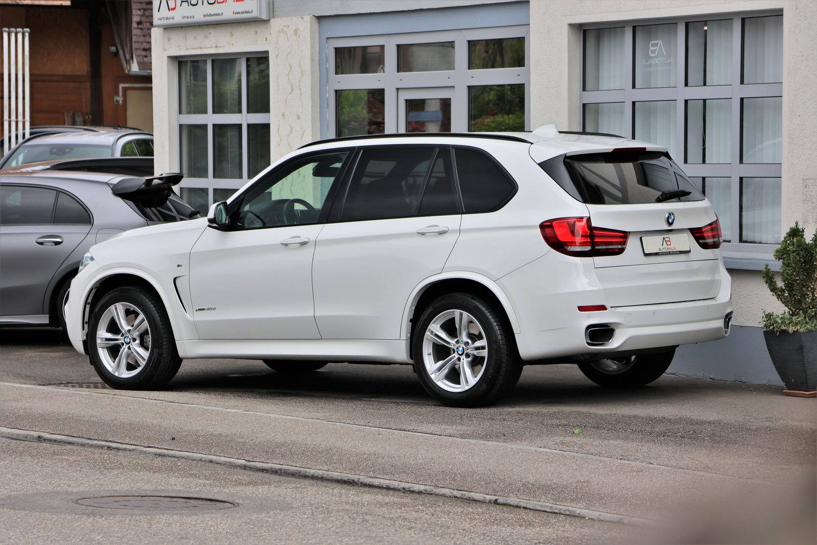 BMW X5 40d Steptronic M-Sport 7 Plätzer + 3.5T AHK (, Diesel, Second hand / Used, Automatic - 5