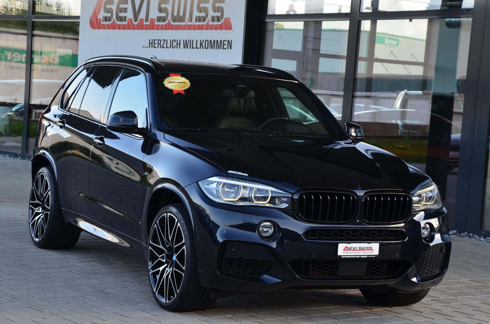 BMW X5 50i Steptronic M-Sportpaket*Frisch ab MFK,1 Ja