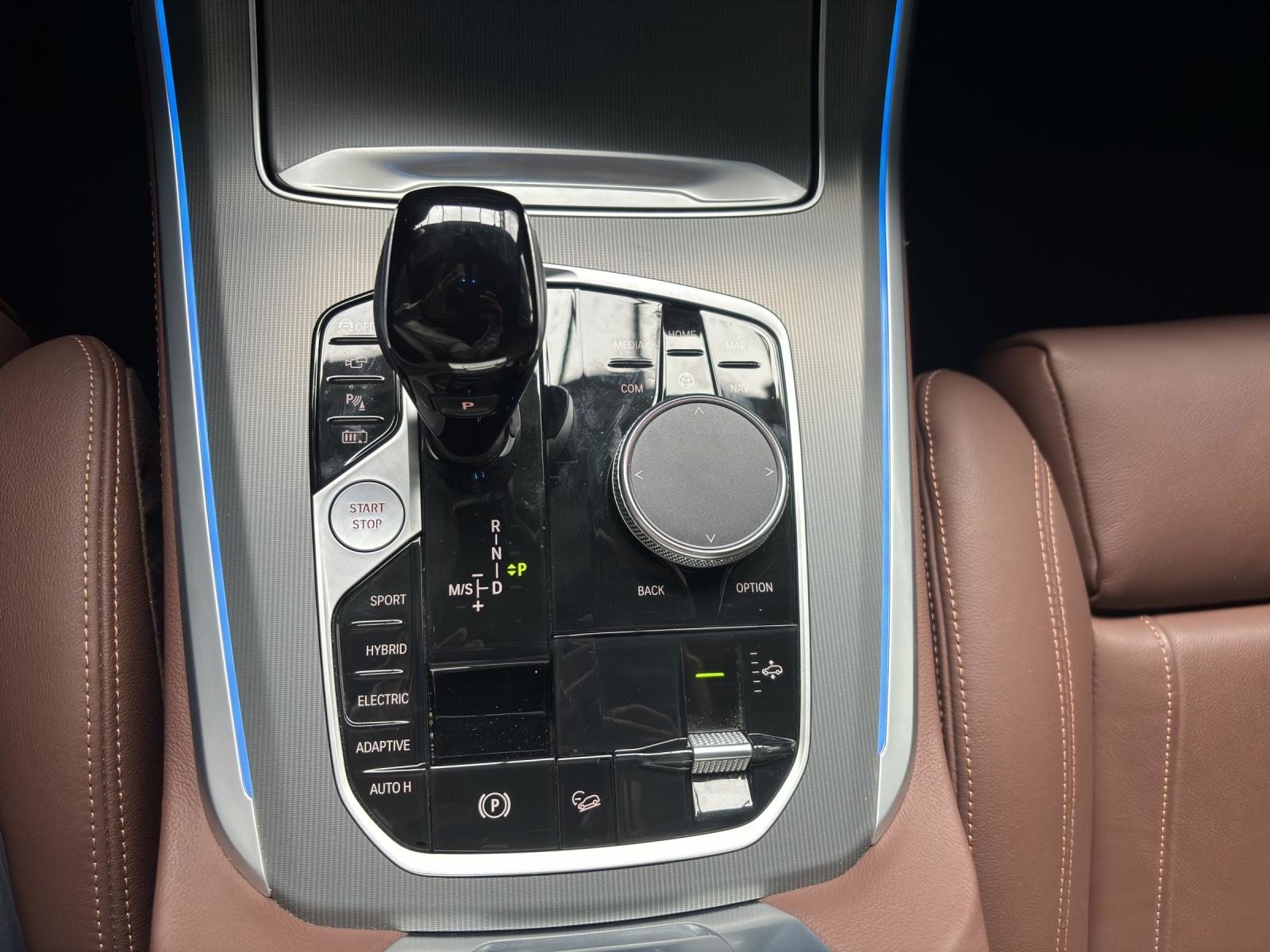 BMW X5 45e xDrive SAG, Plug-in-Hybrid Benzin/Elektro, Occasion / Gebraucht, Automatik - 7