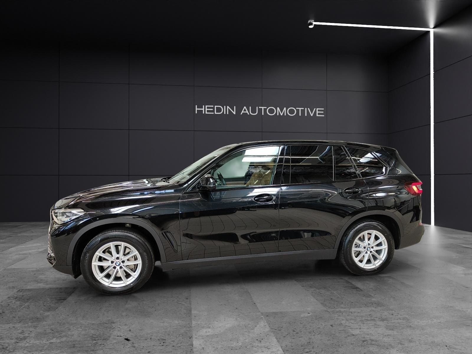 BMW X5 40i xDrive SAG 7-Platz, Mild-Hybrid Benzin/Elektro, Occasion / Gebraucht, Automatik - 2