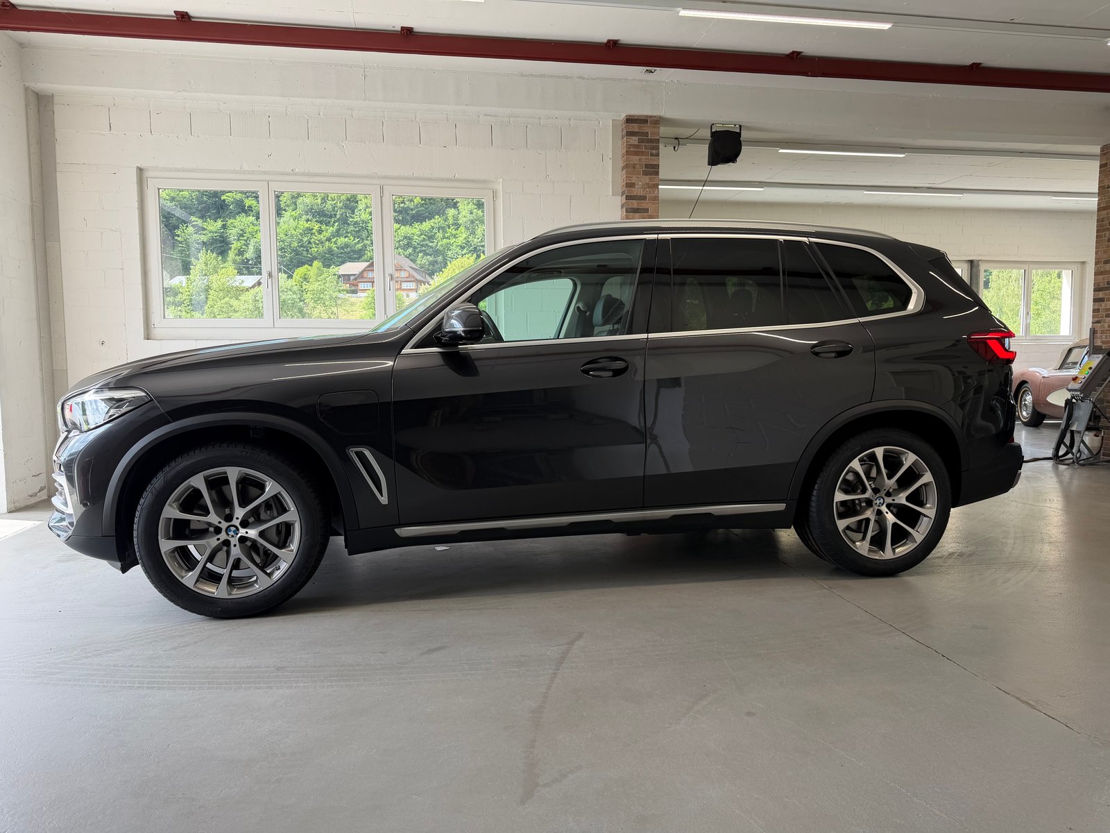 BMW X5 45e xLine Steptronic, Plug-in-Hybrid Benzin/Elektro, Occasion / Gebraucht, Automatik - 3
