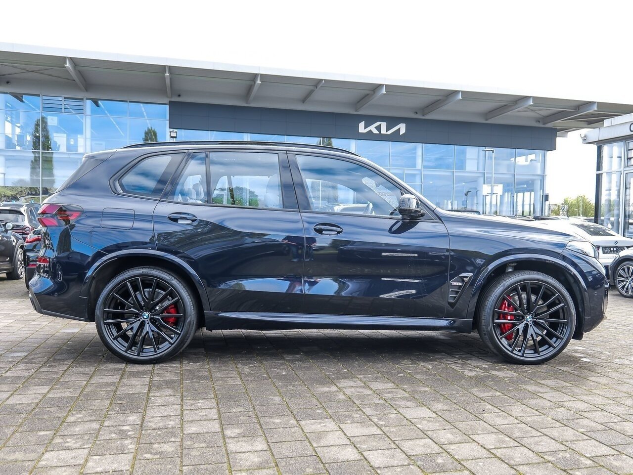 BMW X5 48V M60i M Sport Pro Steptronic, Mild-Hybrid Petrol/Electric, Second hand / Used, Automatic - 4