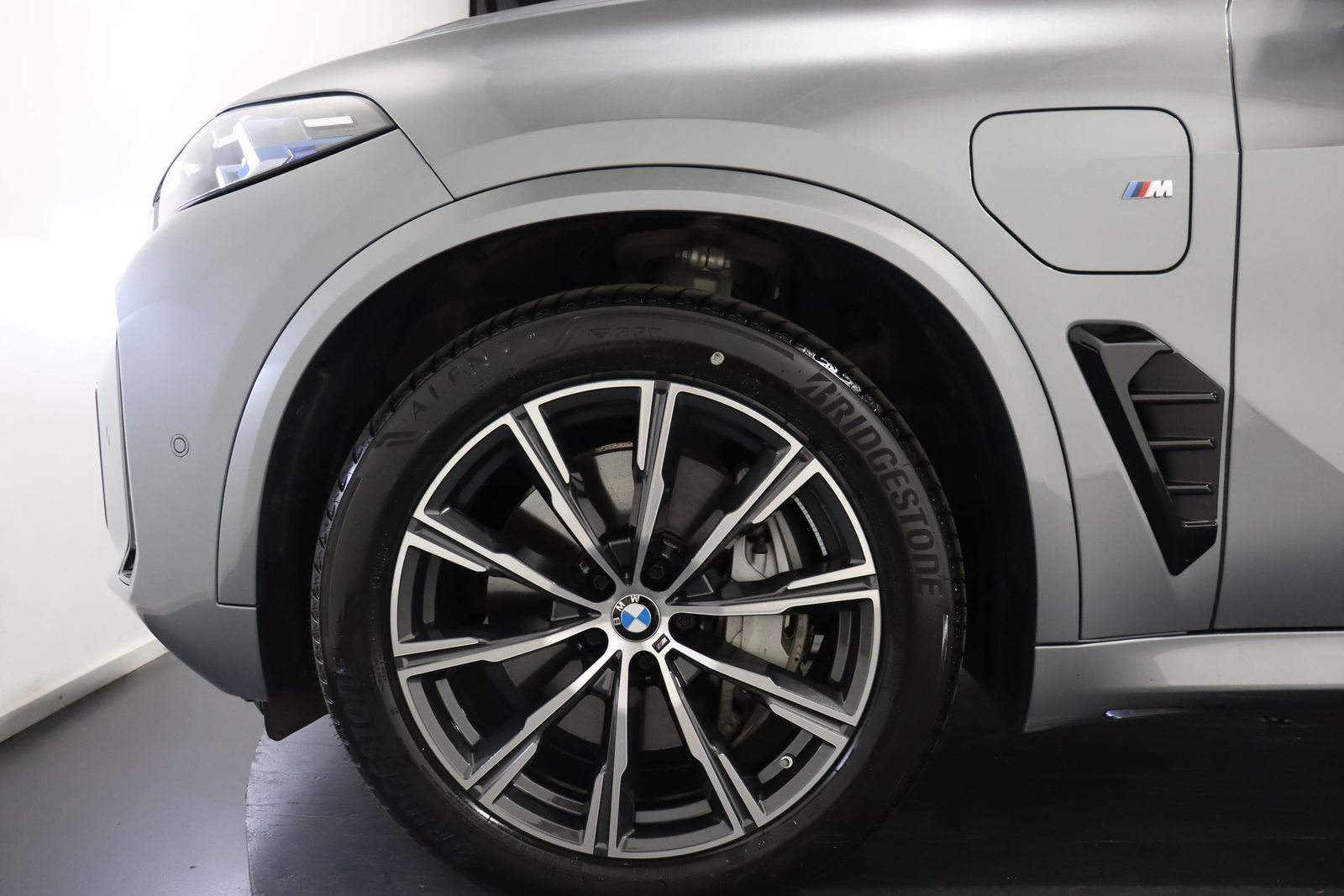 BMW X5 50e xDrive SAG, Plug-in-Hybrid Petrol/Electric, Second hand / Used, Automatic - 6