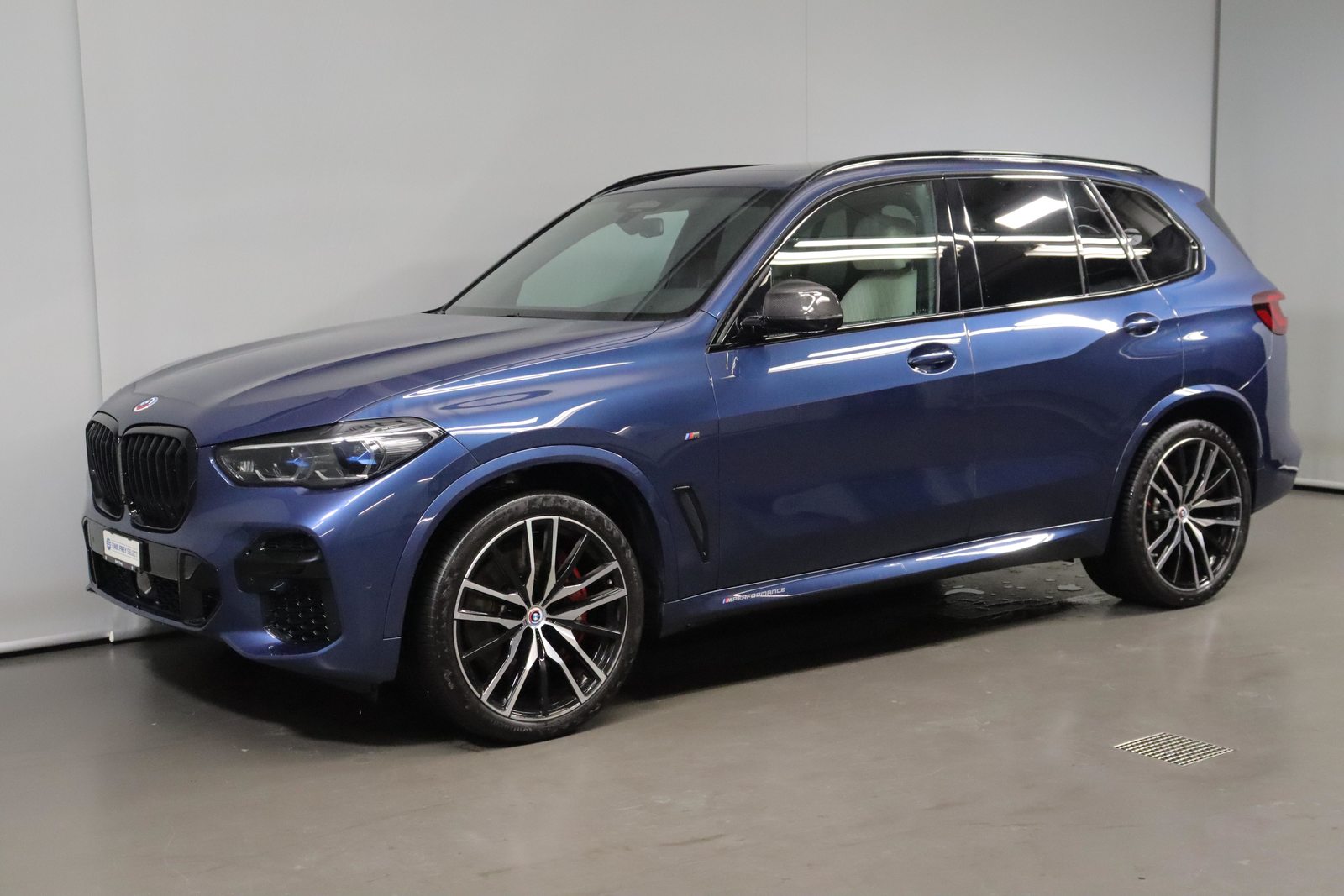 BMW X5 M50i xDrive, Petrol, Second hand / Used, Automatic - 2