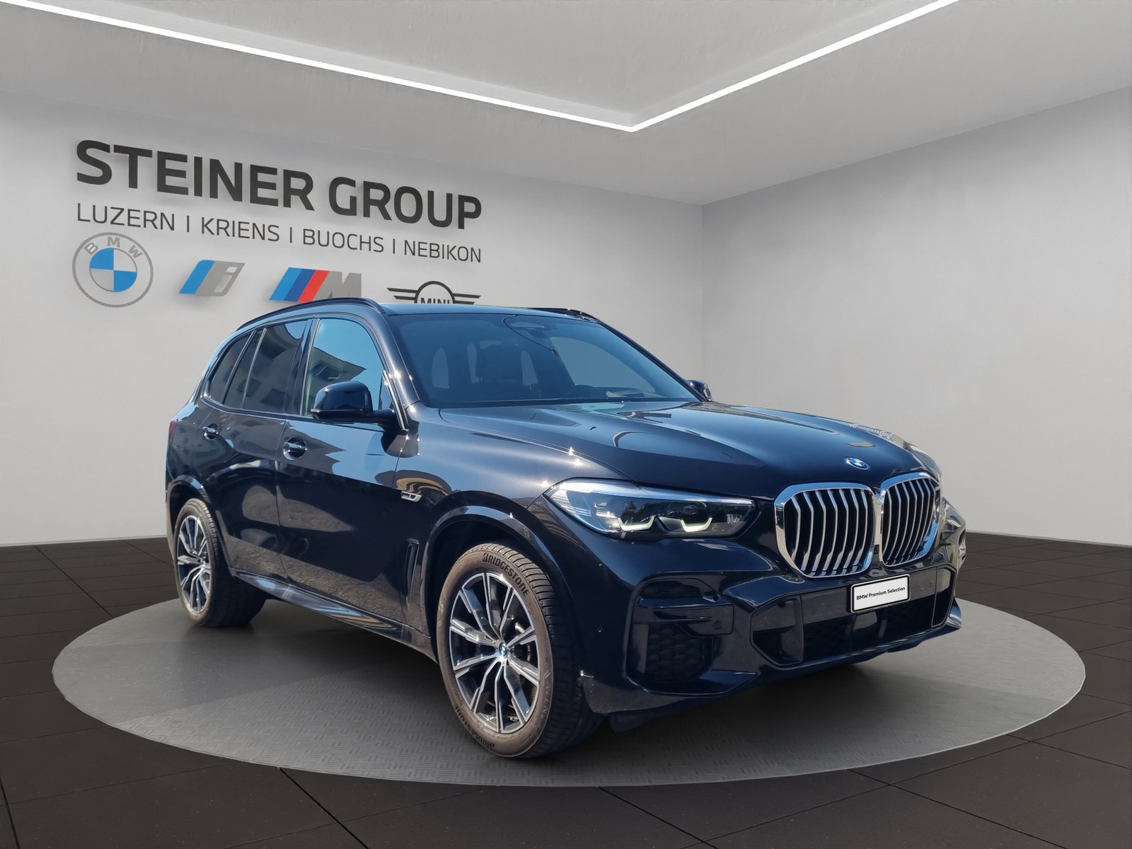 BMW X5 45e M Sport Steptronic, Plug-in-Hybrid Petrol/Electric, Second hand / Used, Automatic - 3