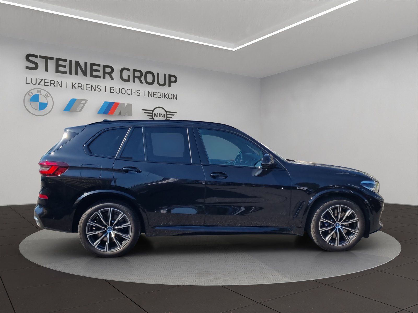 BMW X5 45e M Sport Steptronic, Plug-in-Hybrid Petrol/Electric, Second hand / Used, Automatic - 4