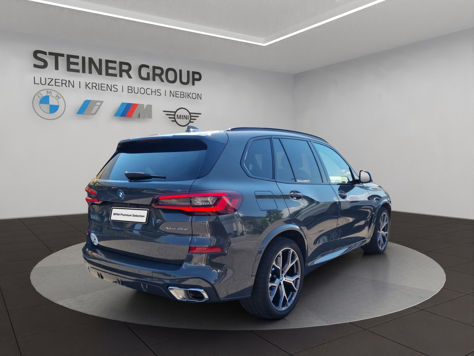 BMW X5 45e M Sport Steptronic, Plug-in-Hybrid Petrol/Electric, Second hand / Used, Automatic - 5