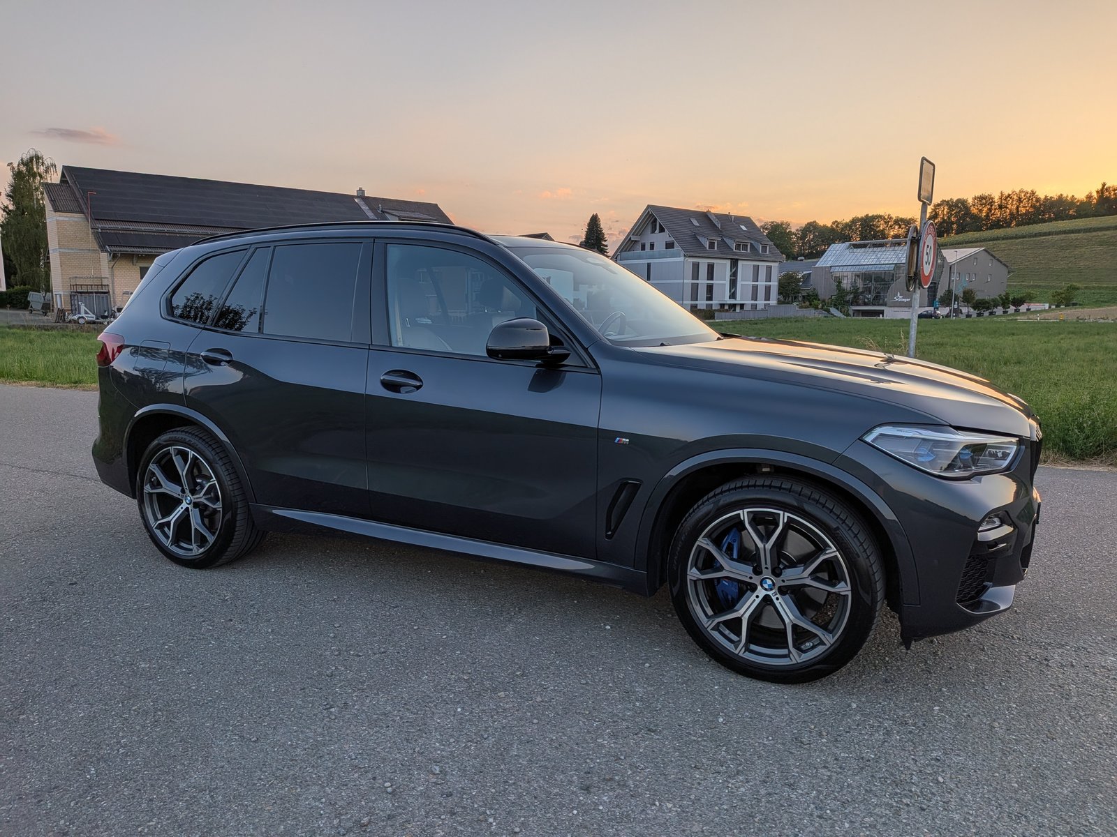BMW X5 45e M Sport Steptronic, Plug-in-Hybrid Benzin/Elektro, Occasion / Gebraucht, Automatik - 5