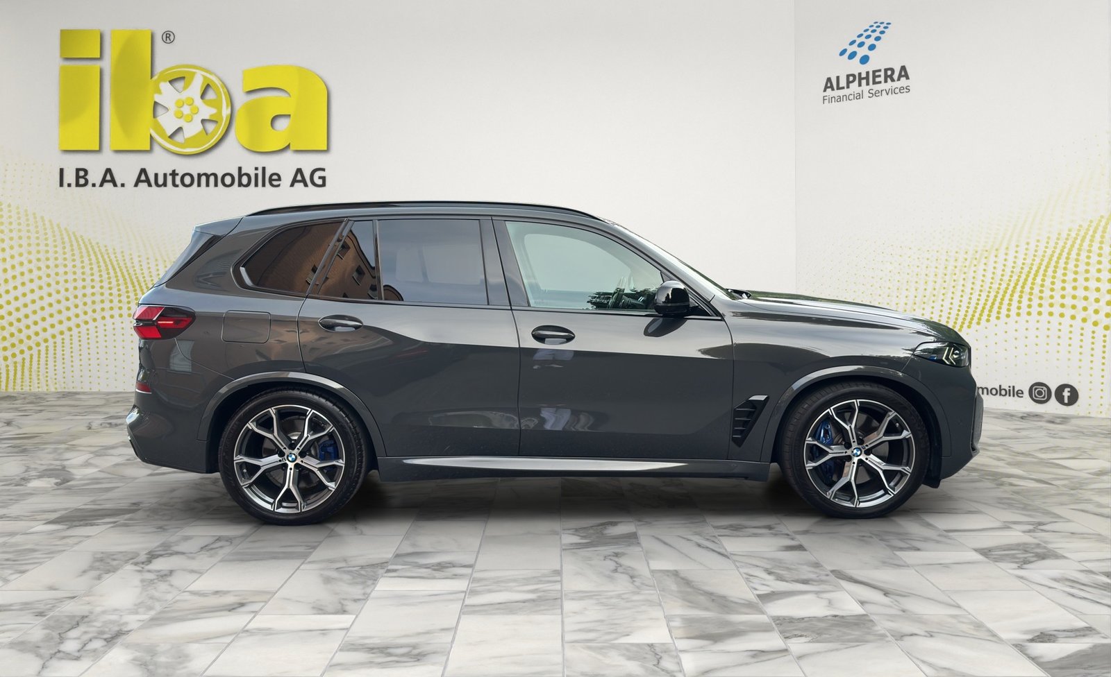 BMW X5 48V M60i M Sport Pro (CH) INDIVIDUAL, Mild-Hybrid Benzin/Elektro, Occasion / Gebraucht, Automatik - 6