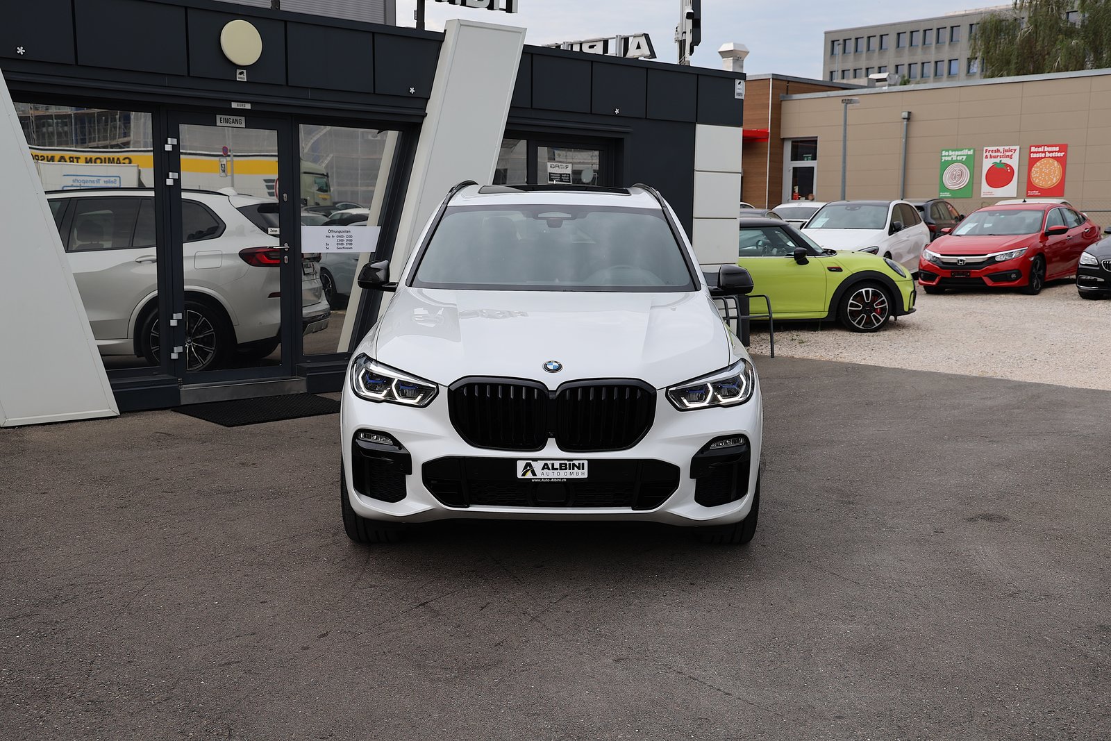 BMW X5 45e SAG, Plug-in-Hybrid Benzin/Elektro, Occasion / Gebraucht, Automatik - 7