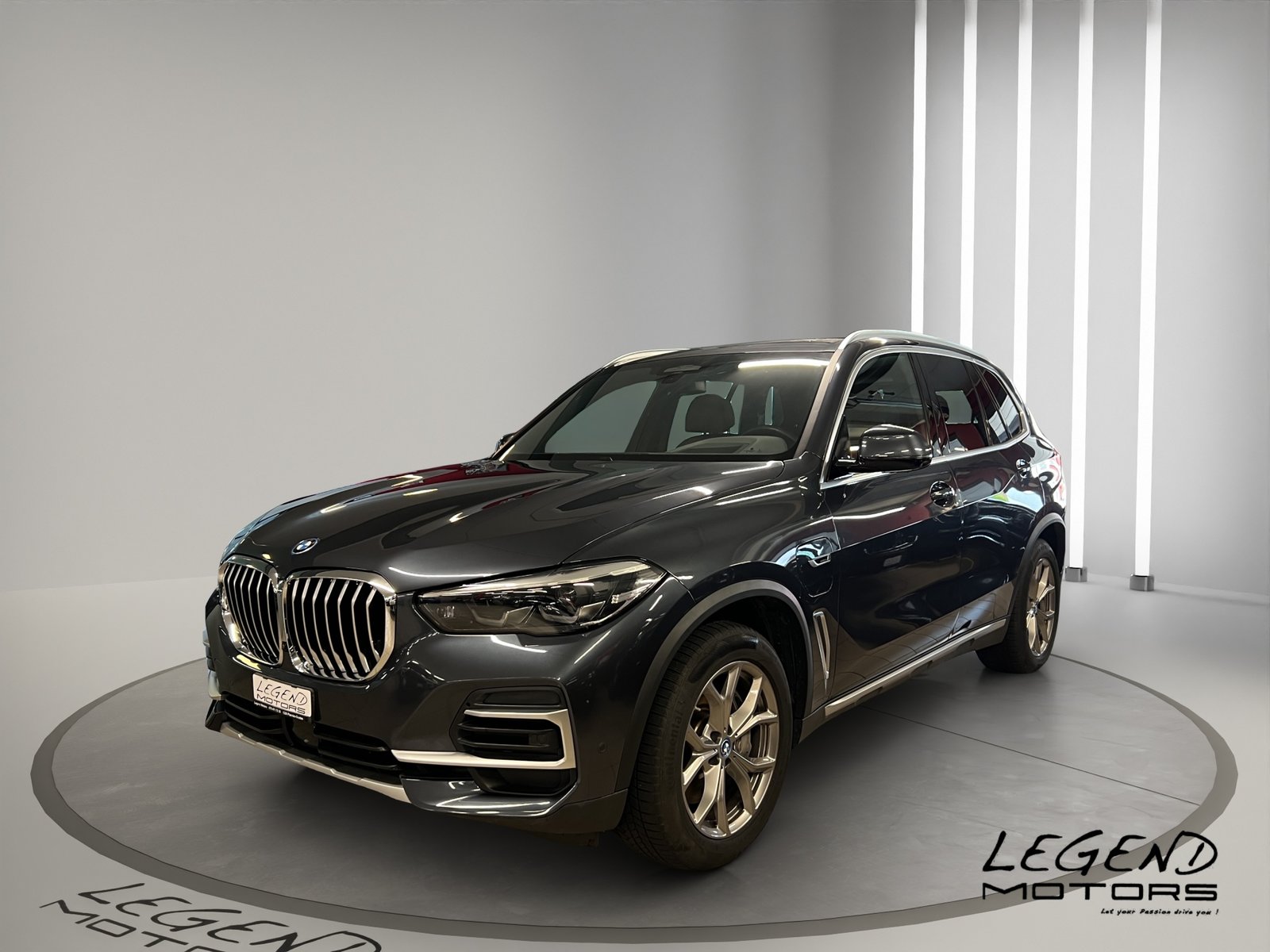 BMW X5 45e xLine Steptronic, Plug-in-Hybrid Benzin/Elektro, Occasion / Gebraucht, Automatik - 3