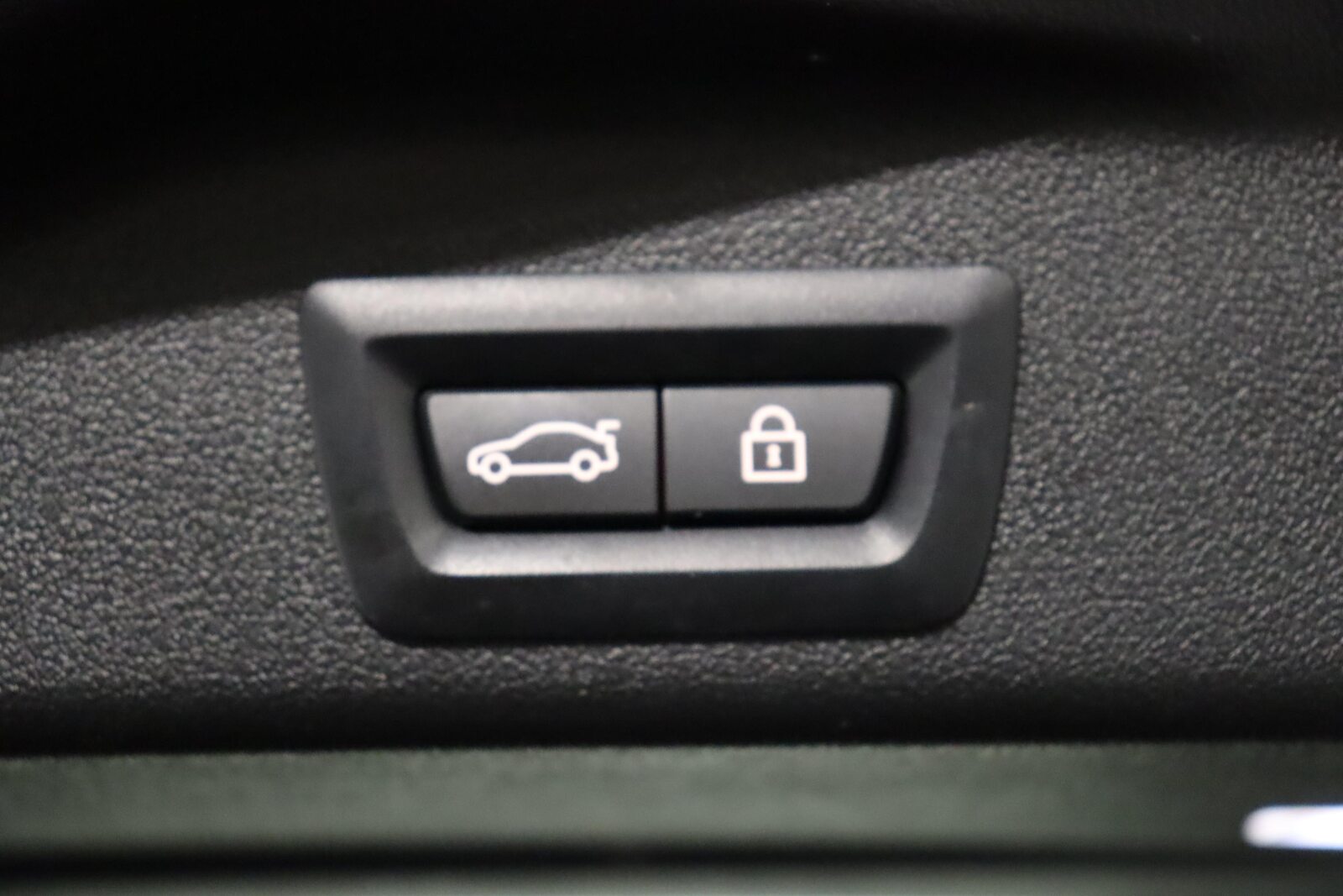 BMW X5 45e xDrive, Hybride Rechargeable Essence/Électricité, Occasion / Utilisé, Automatique - 7