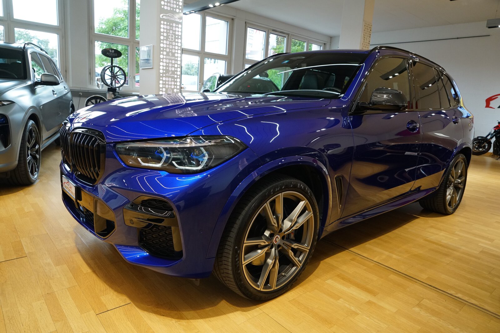 BMW X5 M50i Steptronic