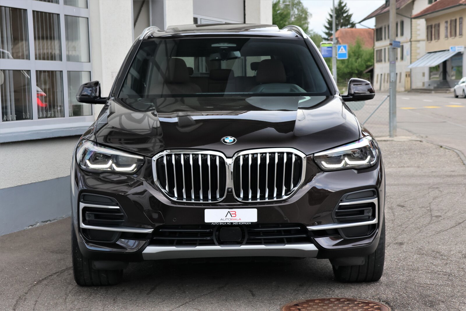 BMW X5 48V 40d xLine Steptronic (CH) + 2.7T AHK, Mild-Hybrid Diesel/Electric, Second hand / Used, Automatic - 2