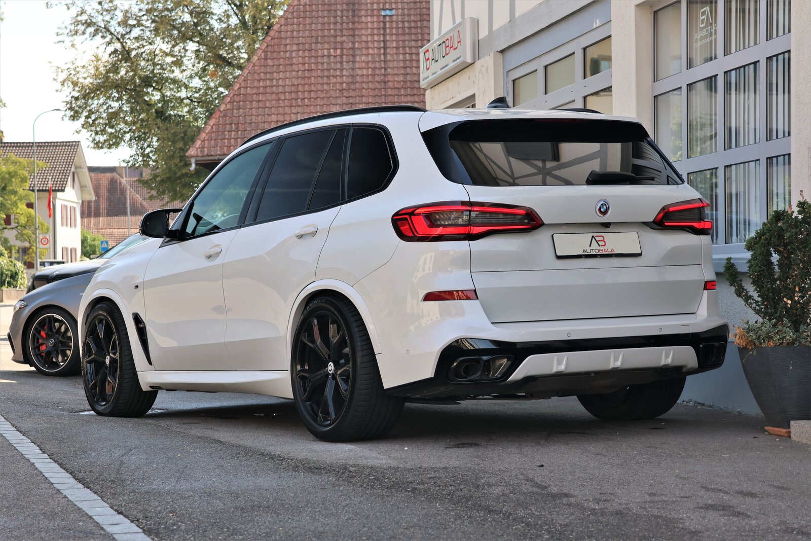 BMW X5 30d Steptronic M-Sport (CH) + 2.7T AHK, Diesel, Occasion / Gebraucht, Automatik - 3