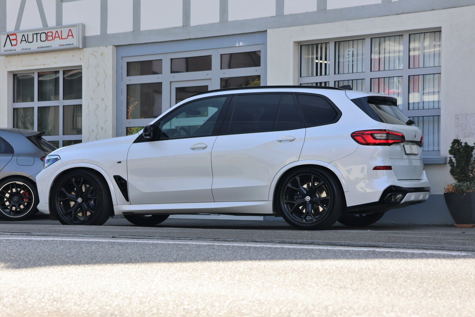 BMW X5 30d Steptronic M-Sport (CH) + 2.7T AHK, Diesel, Occasion / Gebraucht, Automatik - 4
