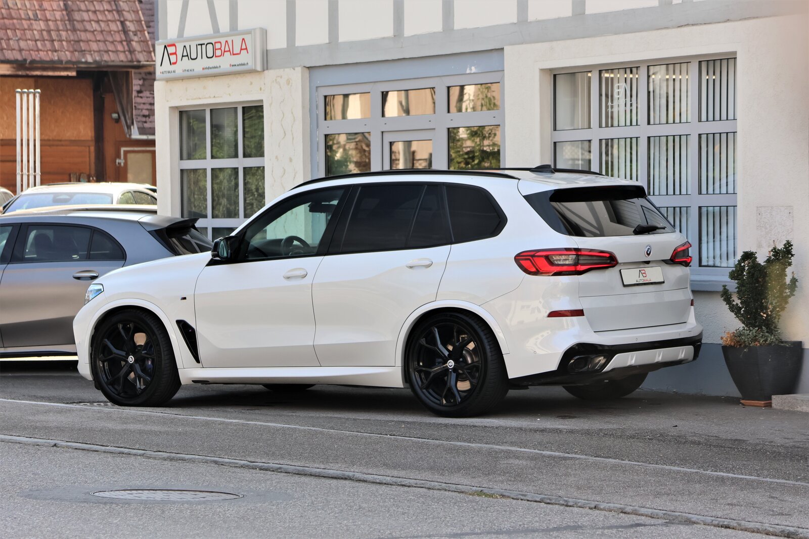 BMW X5 30d Steptronic M-Sport (CH) + 2.7T AHK, Diesel, Occasion / Gebraucht, Automatik - 5