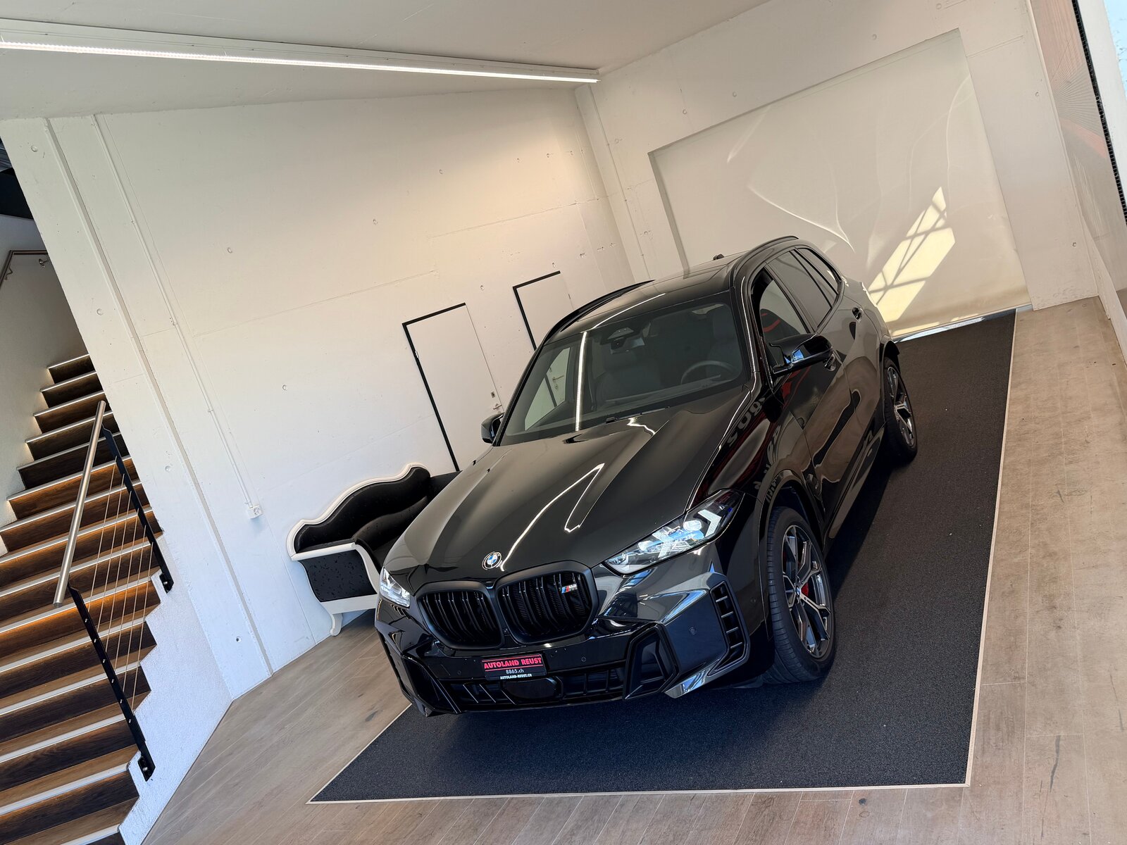 BMW X5 48V M60i M Sport Pro Steptronic, Mild-Hybrid Benzin/Elektro, Occasion / Gebraucht, Automatik - 4
