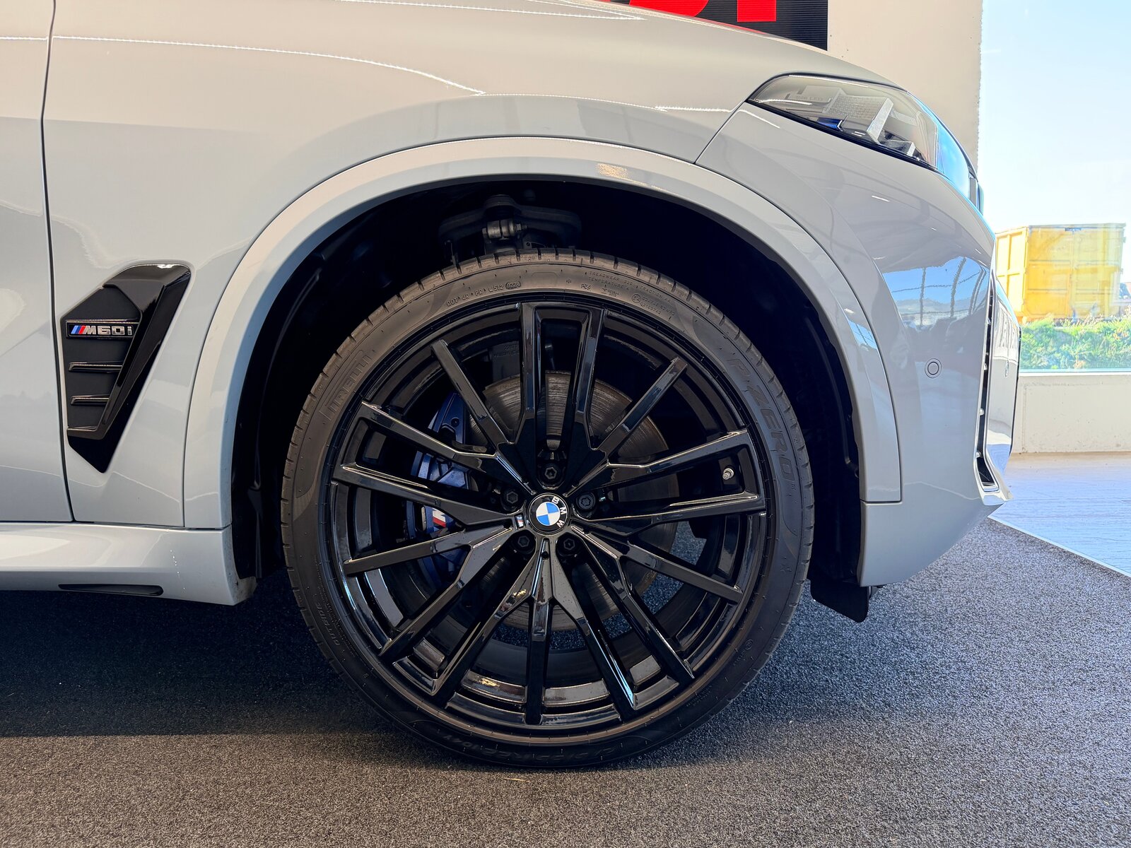 BMW X5 48V M60i M Sport Pro Steptronic, Hybride Leggero Benzina/Elettrica, Occasioni / Usate, Automatico - 6