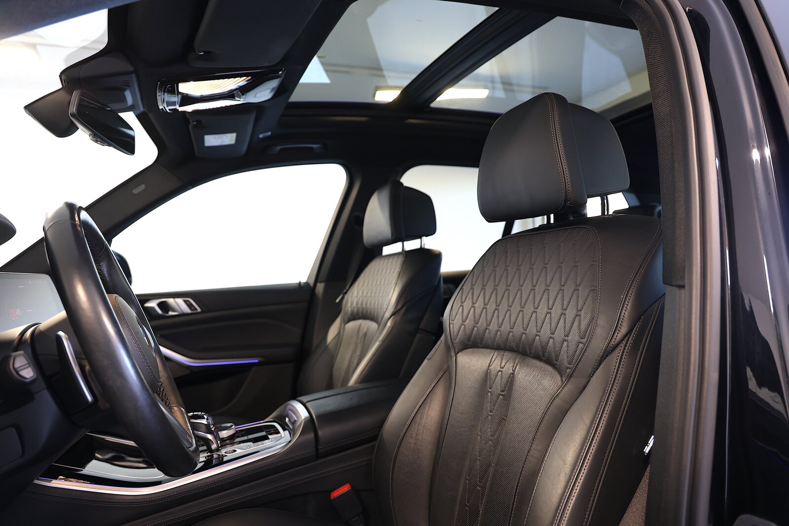 BMW X5 40i SAG M-Sport *CH-Fahrzeug*, Essence, Occasion / Utilisé, Automatique - 6