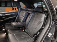 BMW X5 30d M Sport SAG / CH-Fz-Gratis Service/Pano-AHK-ACC-Tot, Diesel, Second hand / Used, Automatic - 7