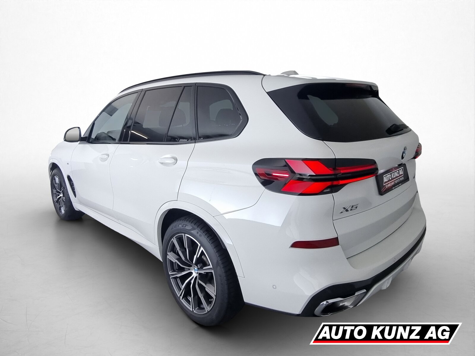 BMW X5  30d 0d M Sport Steptro, Hybride Léger Diesel/Électricité, Occasion / Utilisé, Automatique - 4