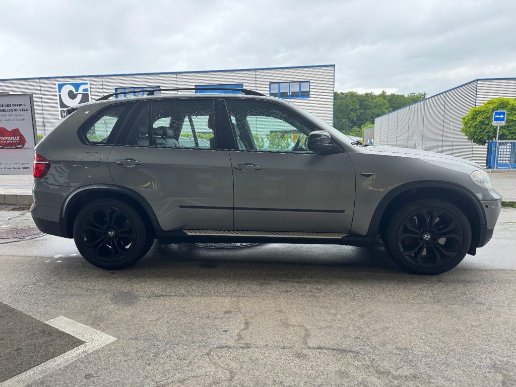 BMW 50i xDrive, Benzin, Occasion / Gebraucht, Automatik - 4