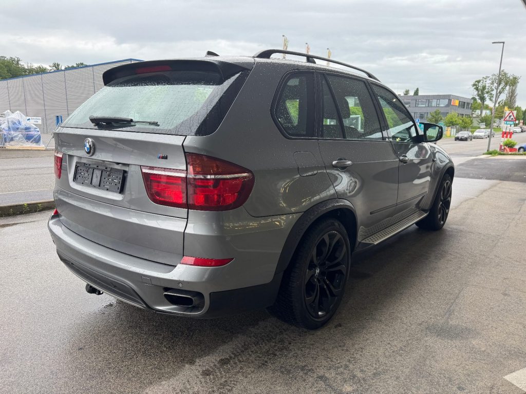 BMW 50i xDrive, Benzin, Occasion / Gebraucht, Automatik - 5