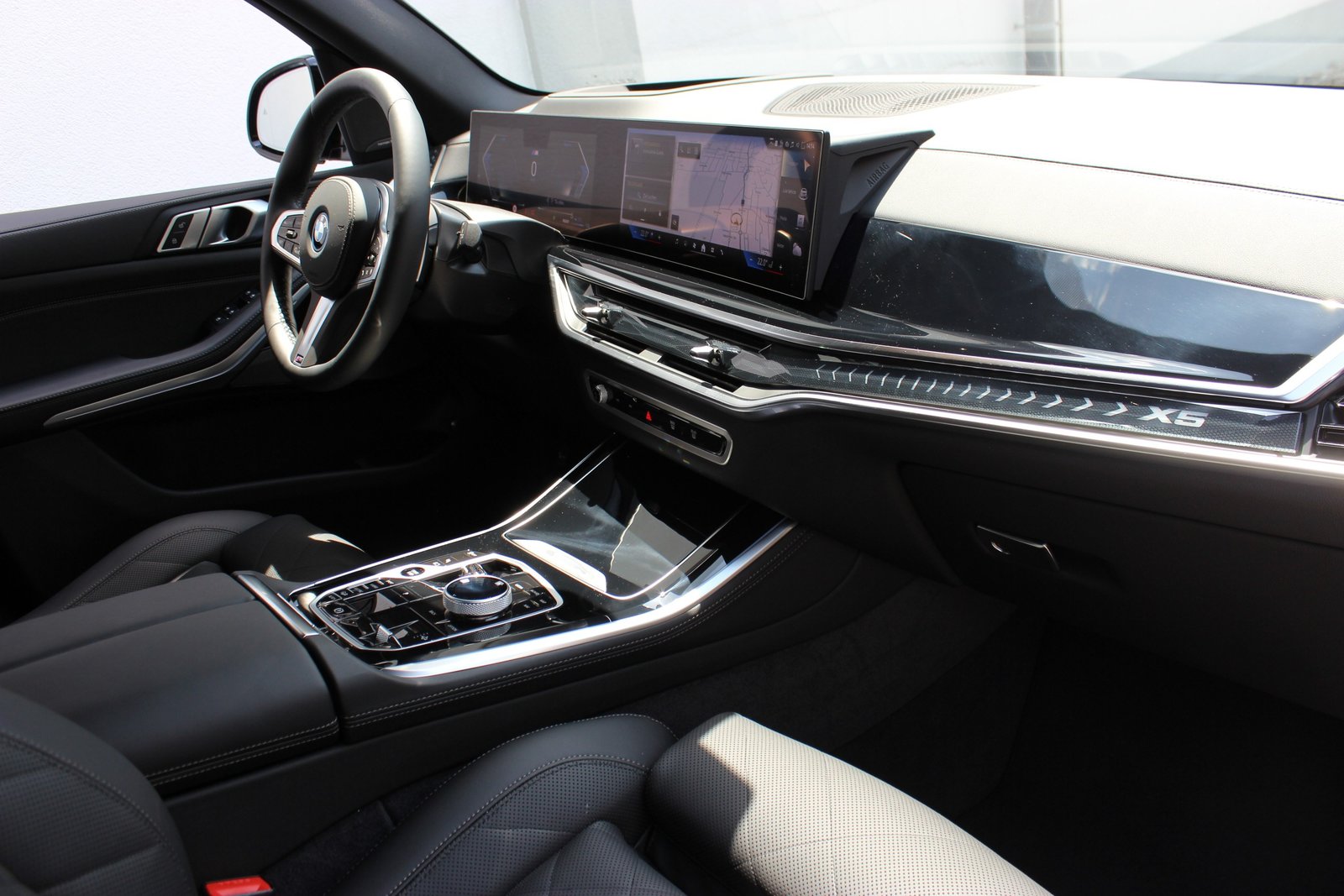 BMW X5 50e M Sport Pro M Carbonschwarz *0.9-LEASINGAK, Plug-in-Hybrid Benzina/Elettrica, Auto dimostrativa, Automatico - 4