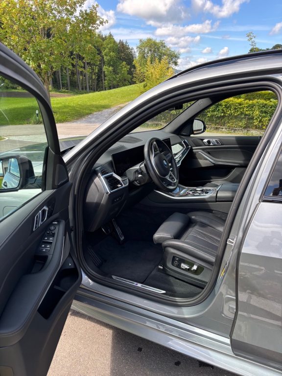 BMW X5 50e xDrive SAG, Plug-in-Hybrid Benzin/Elektro, Vorführwagen, Automatik - 5
