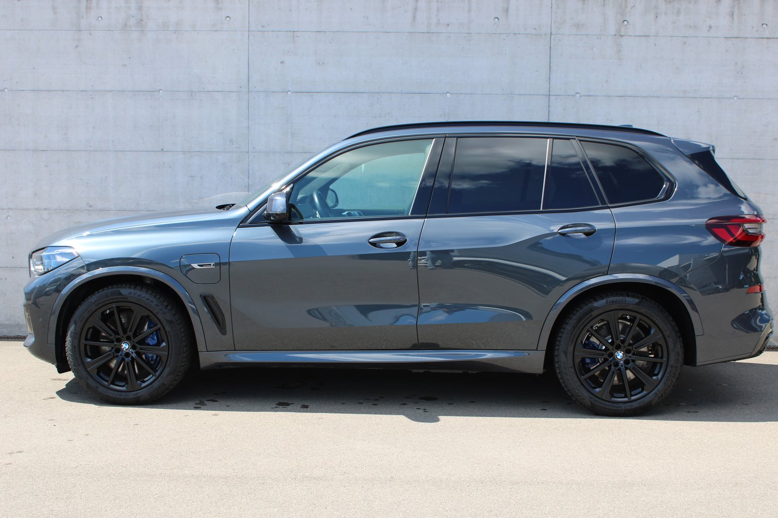 BMW X5 45e, Hybride Rechargeable Essence/Électricité, Occasion / Utilisé, Automatique - 5