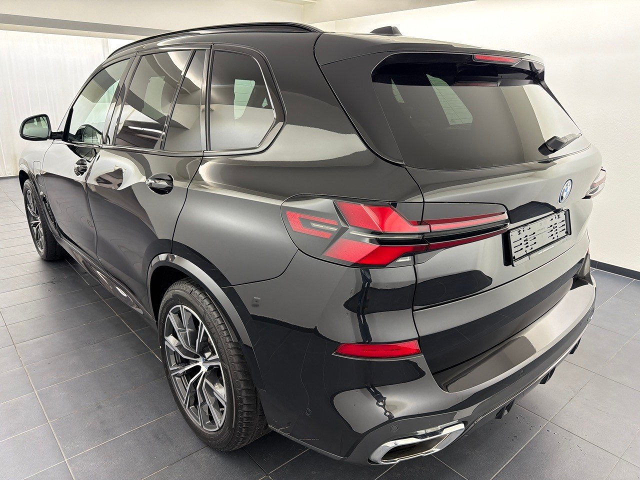 BMW X5 xDr 50e M Sport, Plug-in-Hybrid Benzina/Elettrica, Occasioni / Usate, Automatico - 2