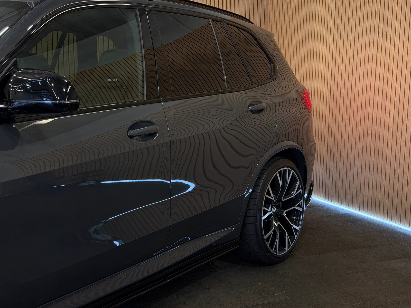 BMW X5M Competition Steptronic Competition *Gratis Service*, Benzin, Occasion / Gebraucht, Automatik - 7