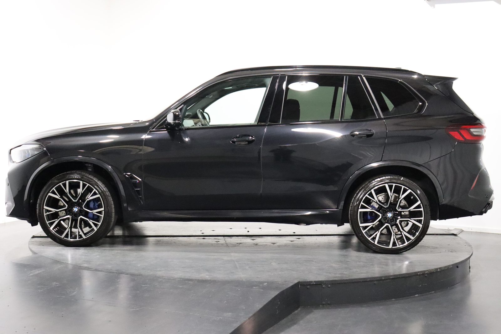 BMW X5 M Competition, Benzin, Occasion / Gebraucht, Automatik - 2