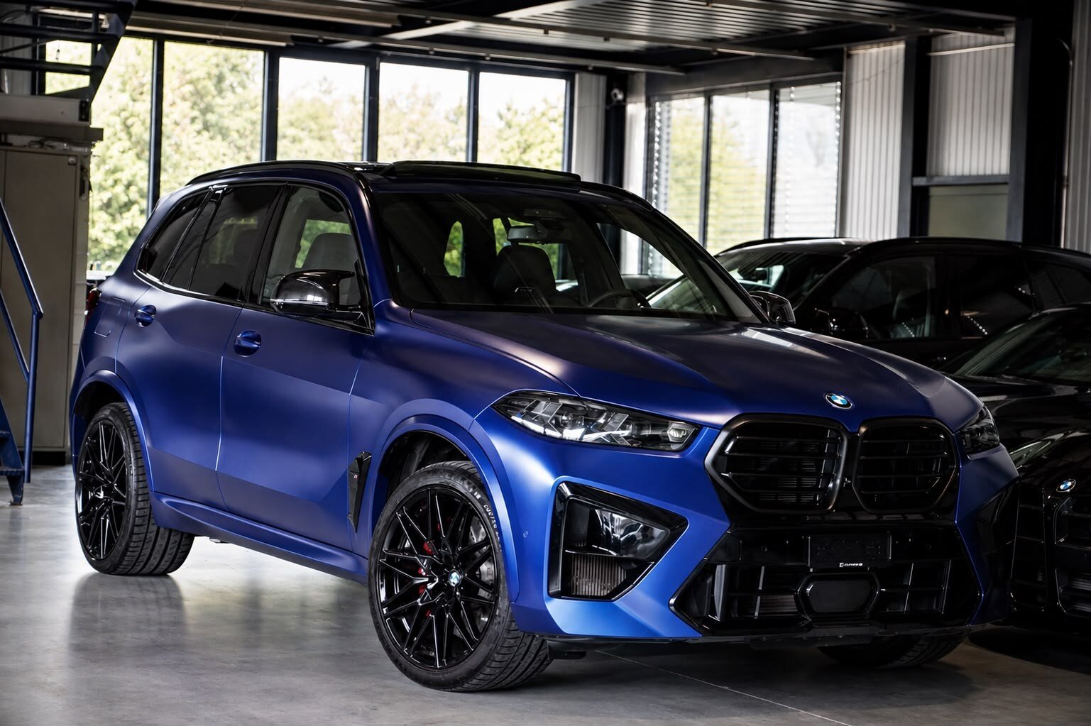 BMW X5M Competition // SONDERLACKIERUNG FROZEN MARINA BAY BL