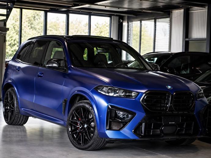 BMW X5M Competition // SONDERLACKIERUNG FROZEN MARINA BAY BL, Petrol, Second hand / Used, Automatic