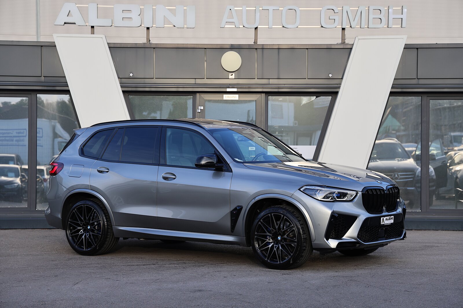 BMW X5 M Competition, Petrol, Second hand / Used, Automatic - 2