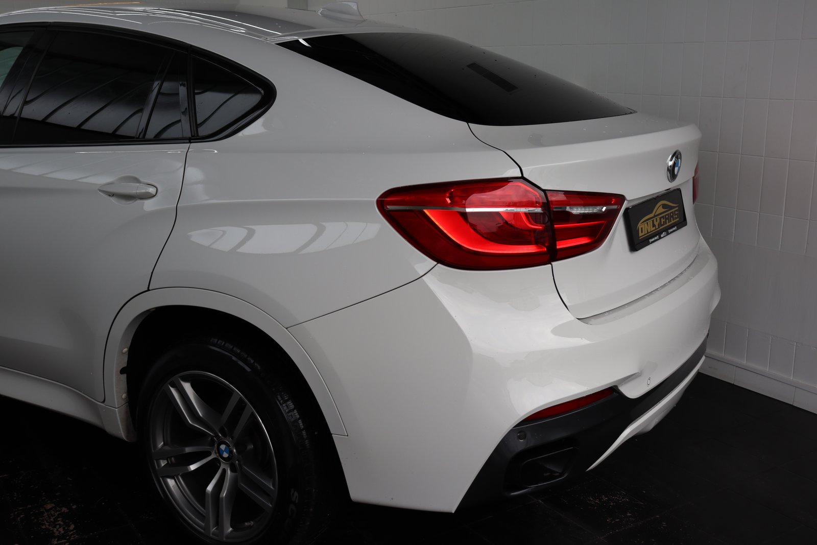 BMW X6 M50D STEPTRONIC ** WHITE ON WHITE ** SOFTCLOSE ** FAH, Diesel, Occasion / Utilisé, Automatique - 6
