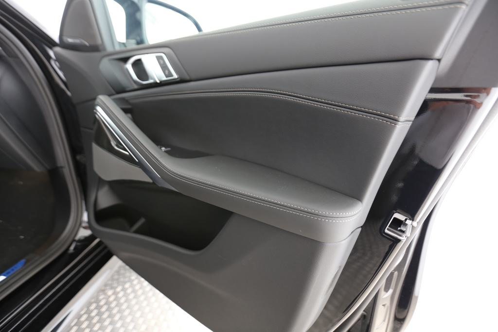 BMW X6 M60i, Mild-Hybrid Benzin/Elektro, Neuwagen, Automatik - 6