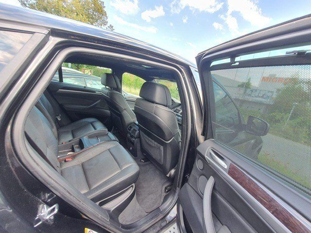 BMW X6 50i Steptronic, Benzin, Occasion / Gebraucht, Automatik - 5