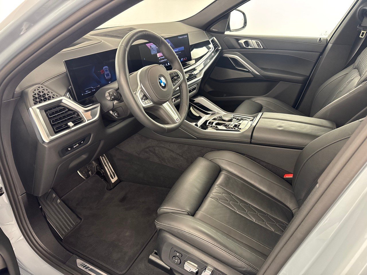 BMW X6 48V 40i M Sport, Mild-Hybrid Benzin/Elektro, Occasion / Gebraucht, Automatik - 5
