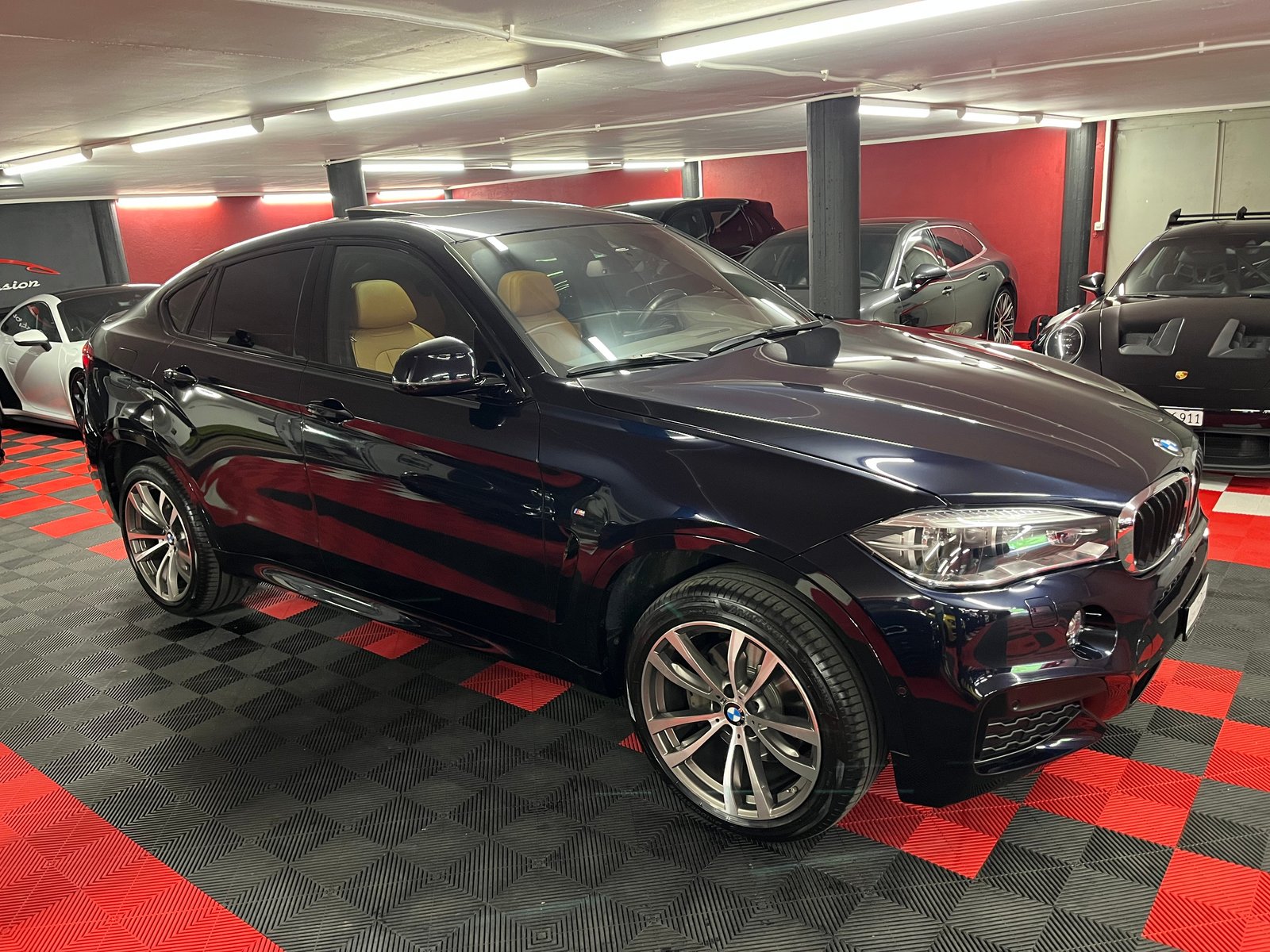 BMW X6 35i Steptronic, Benzin, Occasion / Gebraucht, Automatik - 4